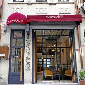 Taksim Avenue מלון