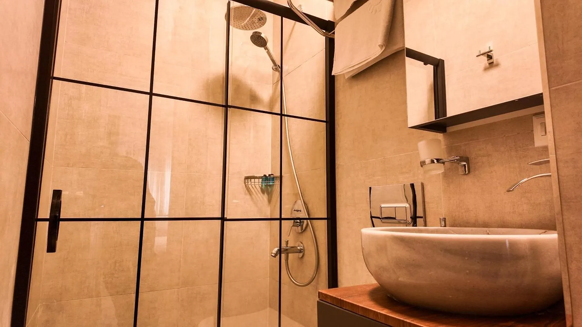 Apartment Agion Living Taksim Cihangir Istanbul